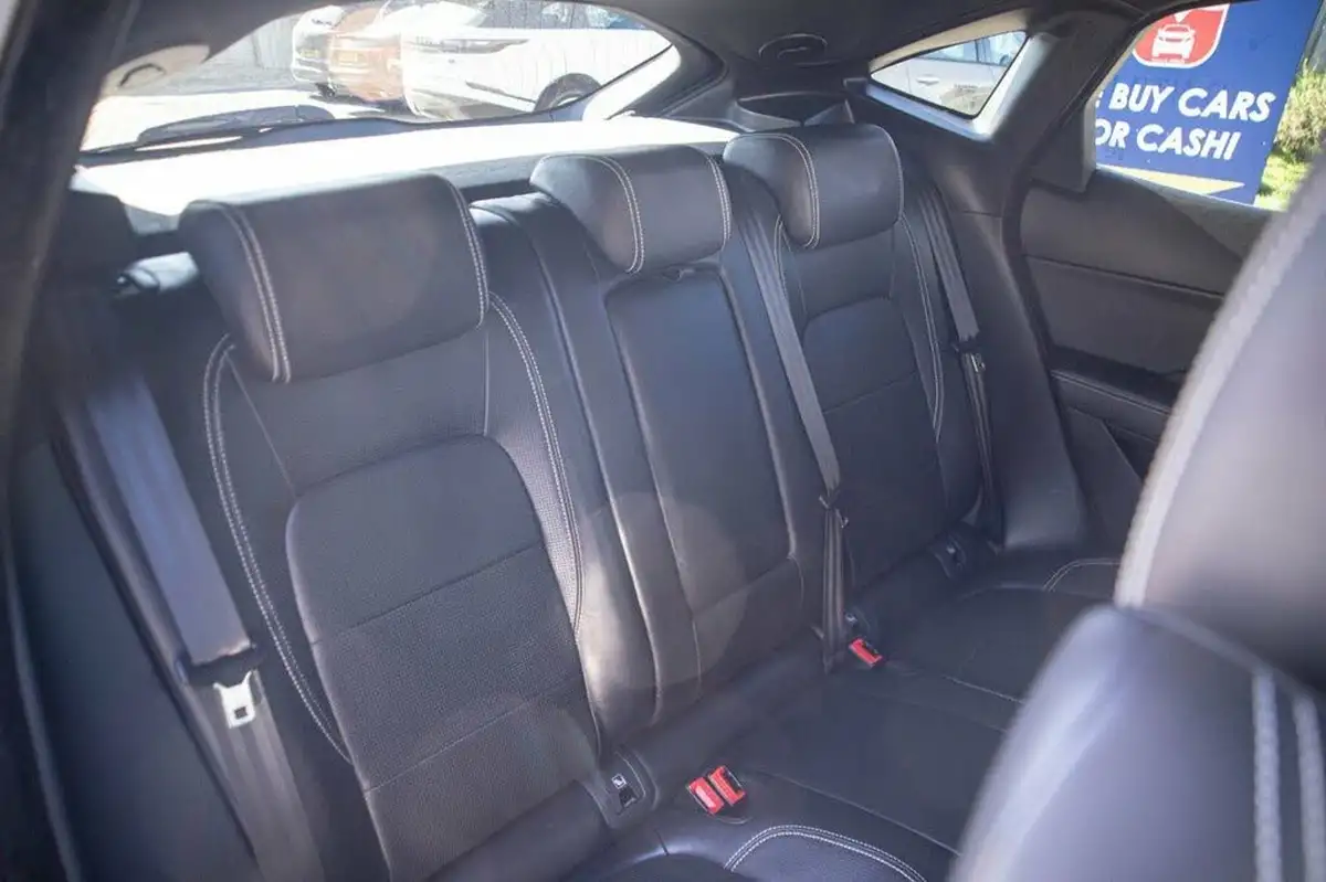 2019-jaguar-e-pace-20-i4d-r-dynamic-hse-180ps-big-28