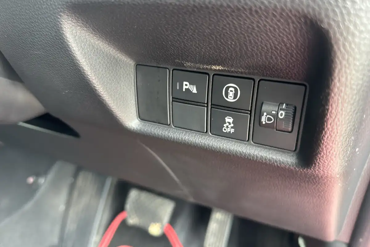 2022-honda-jazz-15-i-mmd-ex-107ps-big-27