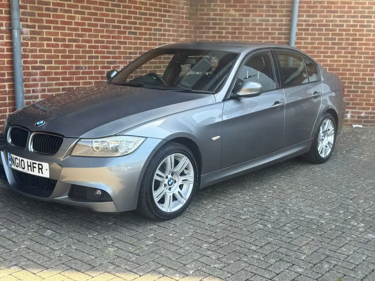 2010-bmw-3-series-20-318i-m-sport-saloon-4d-big-7
