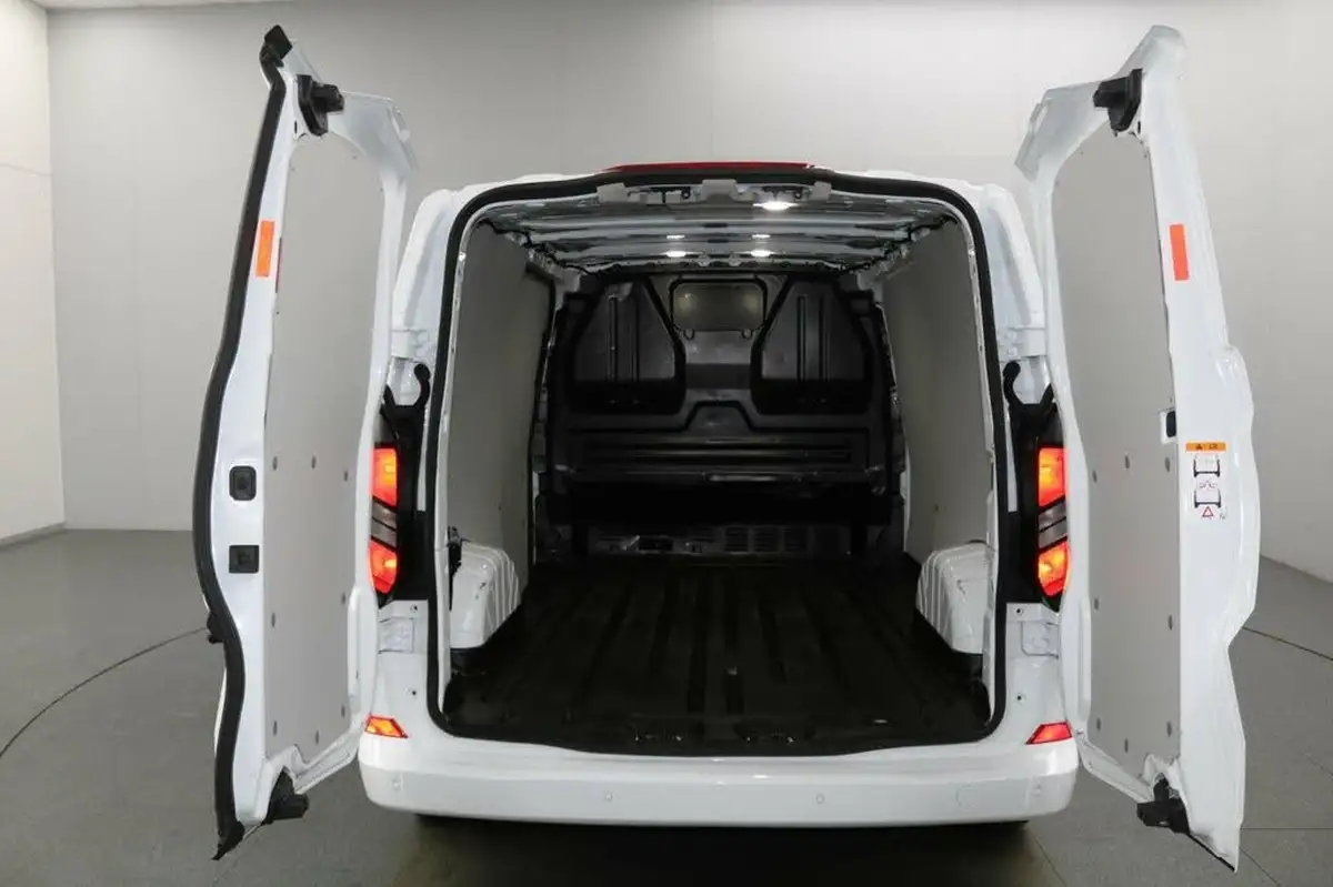 2023-ford-transit-custom-20tdci-300-l1h1-limited-136pseu6e-panel-van-1996cc-big-11