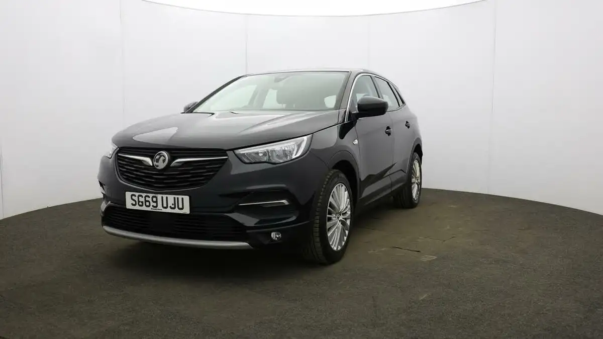 2019-vauxhall-grandland-x-15td-sport-nav-big-37