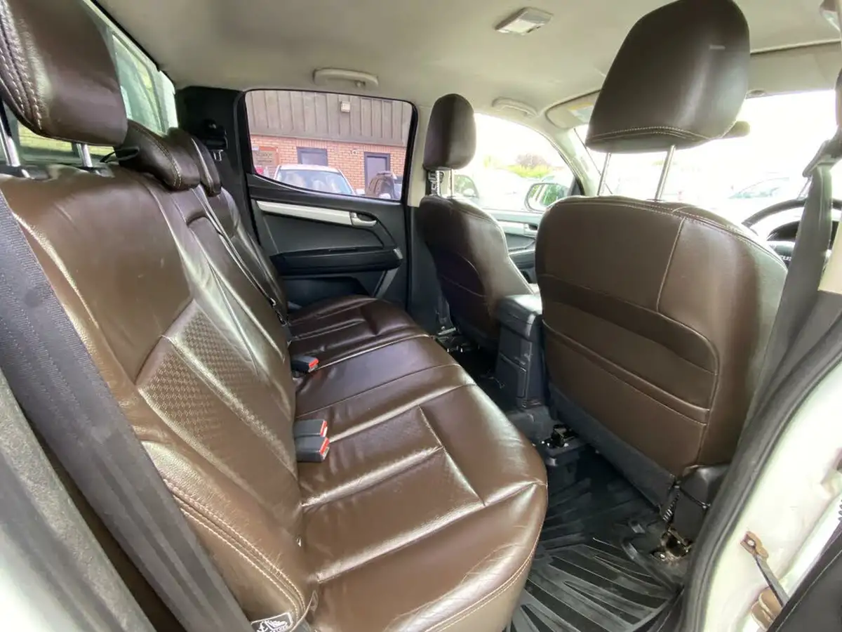2012-isuzu-d-max-25td-utah-big-46