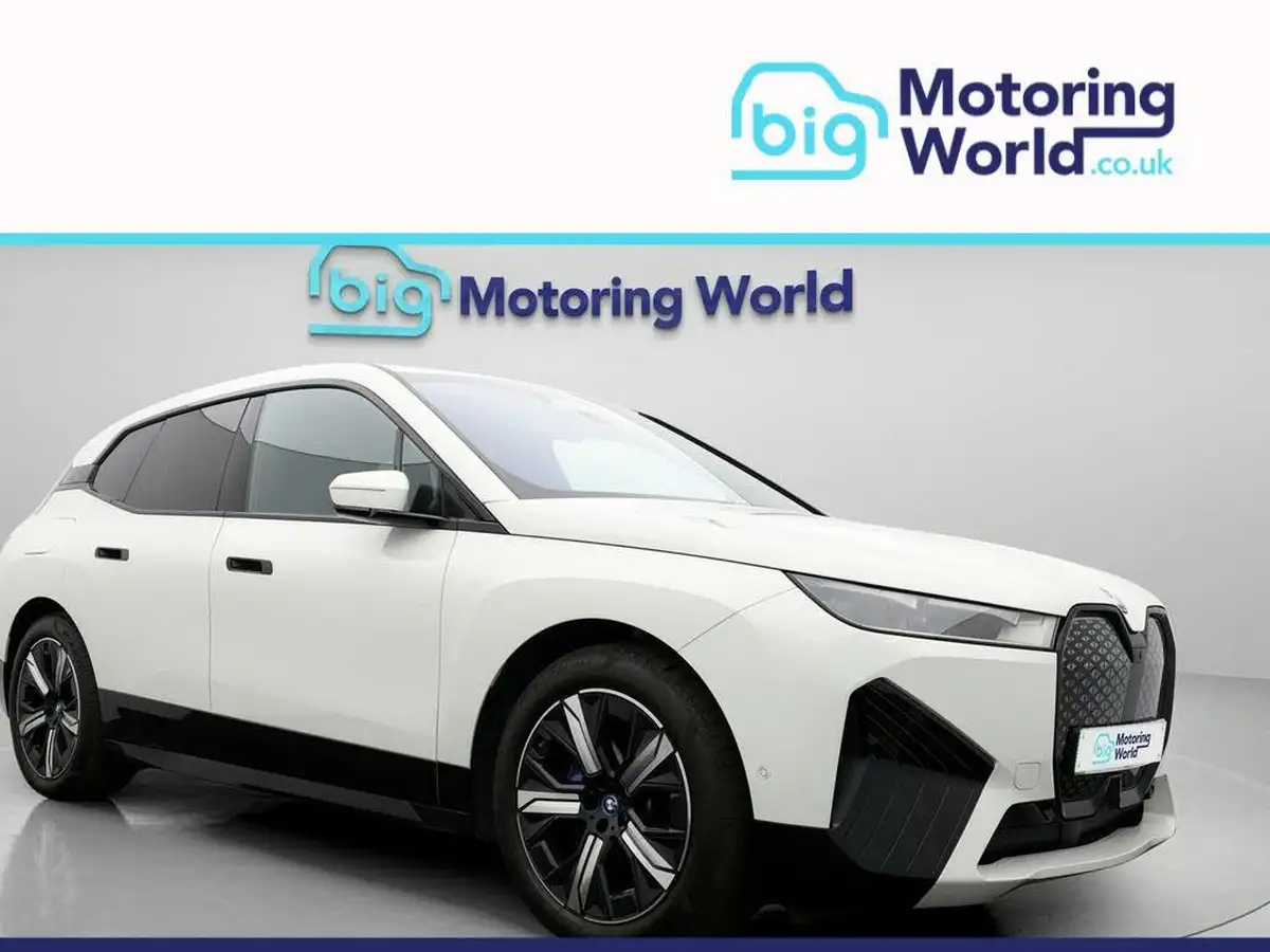 2022-bmw-ix-e-xdrive-40-m-sport-big-0