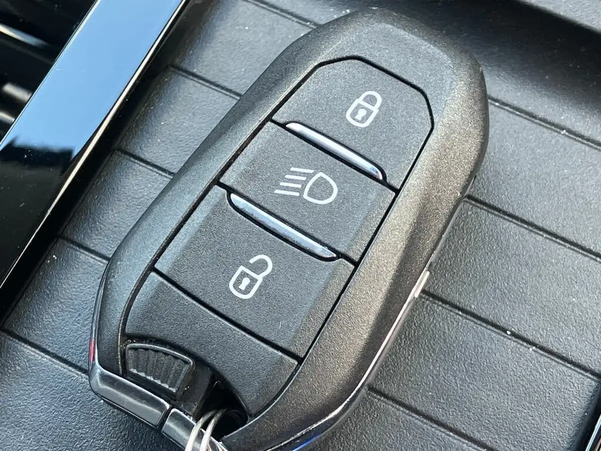 2024-citroen-c4-12-puretech-max-130ps-ss-big-63