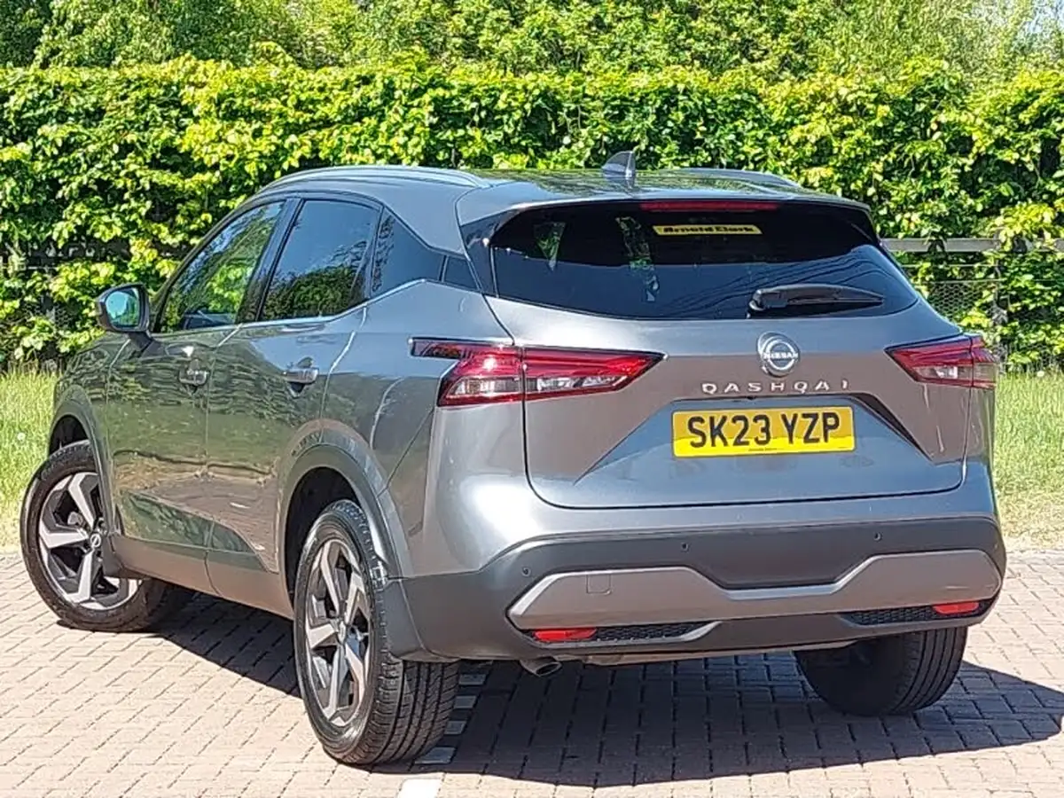 2023-nissan-qashqai-13-dig-t-n-connecta-160ps-auto-big-1