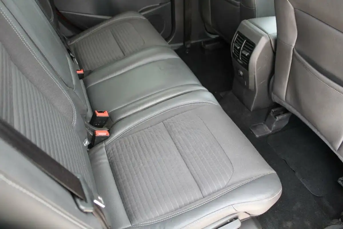 2017-ford-kuga-20tdci-titanium-150ps-ss-big-20
