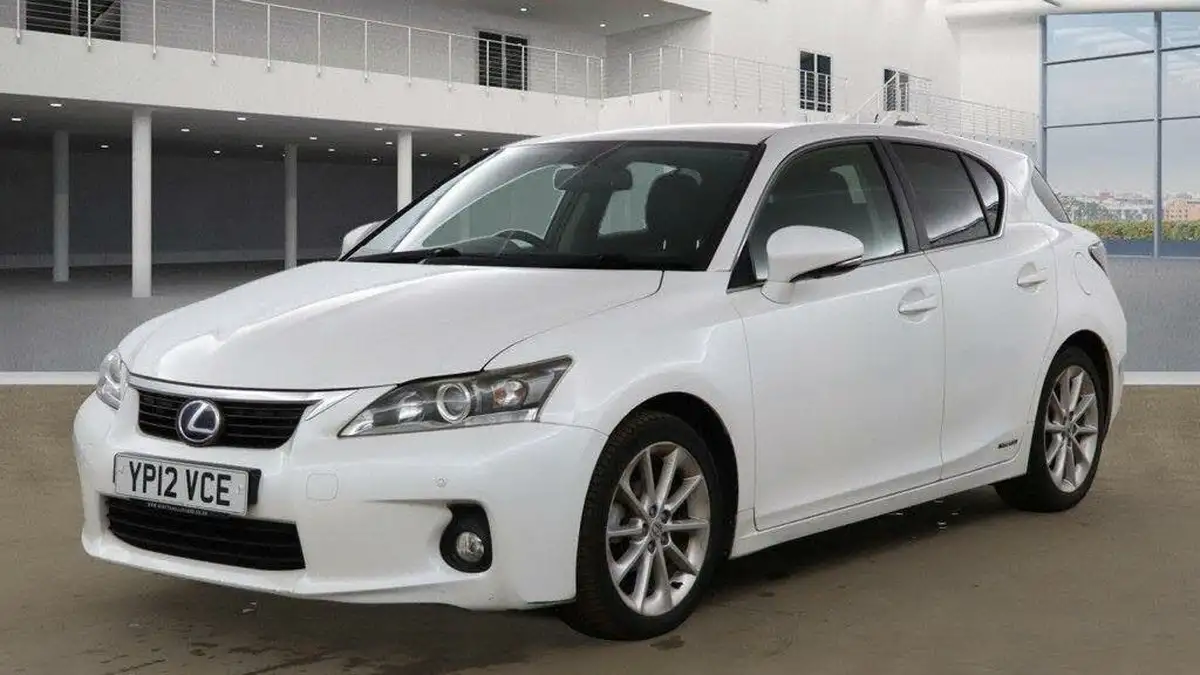 2012-lexus-ct-200h-18-se-l-cruise-big-8