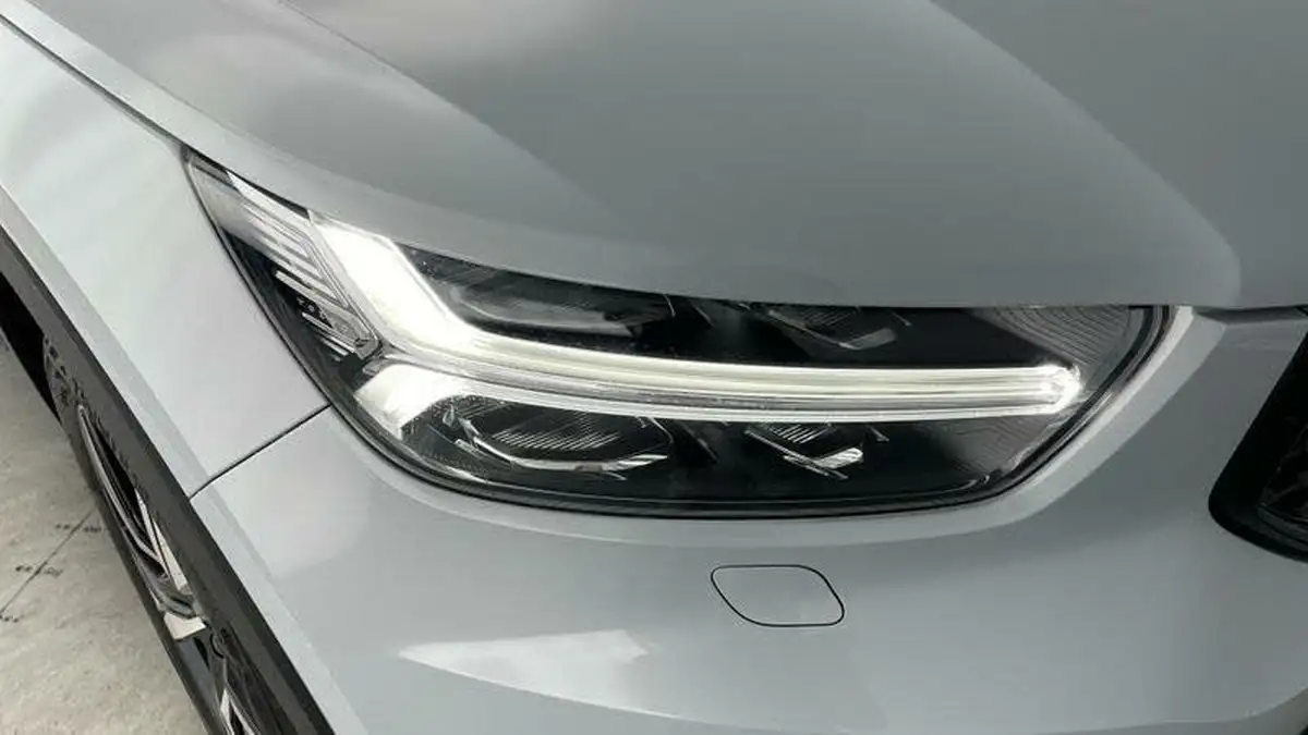 2021-volvo-xc40-15-t5-r-design-262bhp-big-38