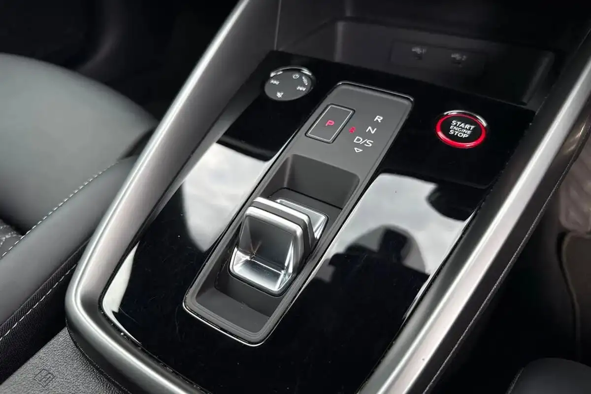 2021-audi-s3-20-tfsi-sportback-5d-big-49
