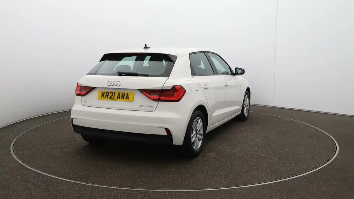 2021-audi-a1-10-30-tfsi-technik-110ps-big-46