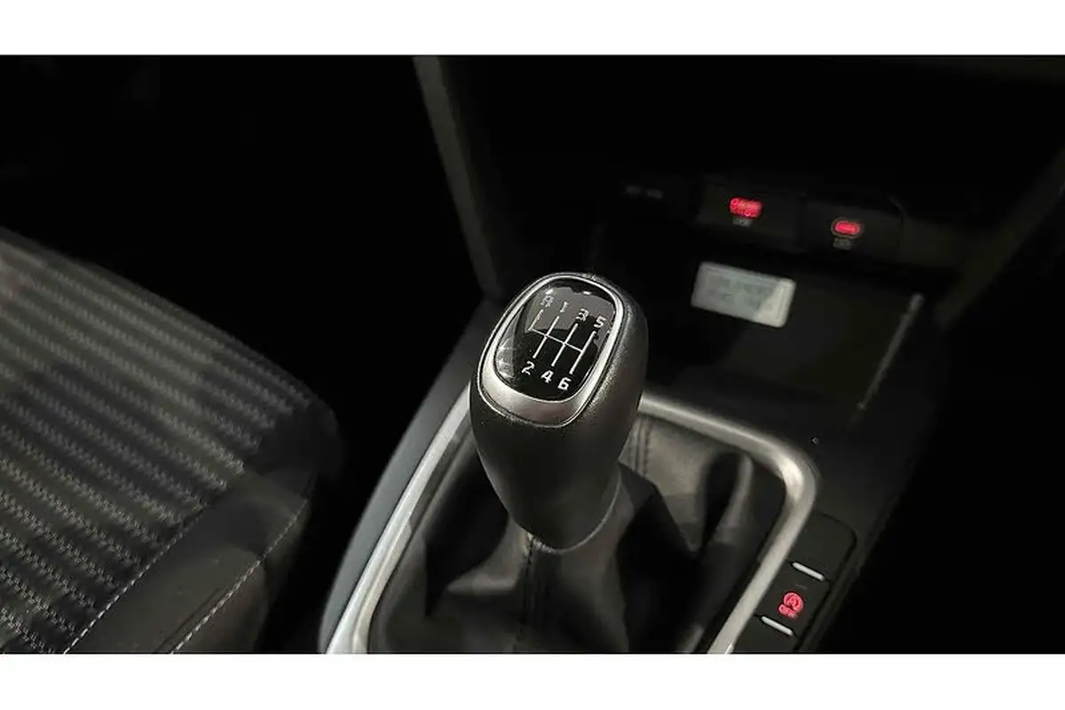2023-kia-ceed-15-t-gdi-2-158bhp-sportswagon-big-39