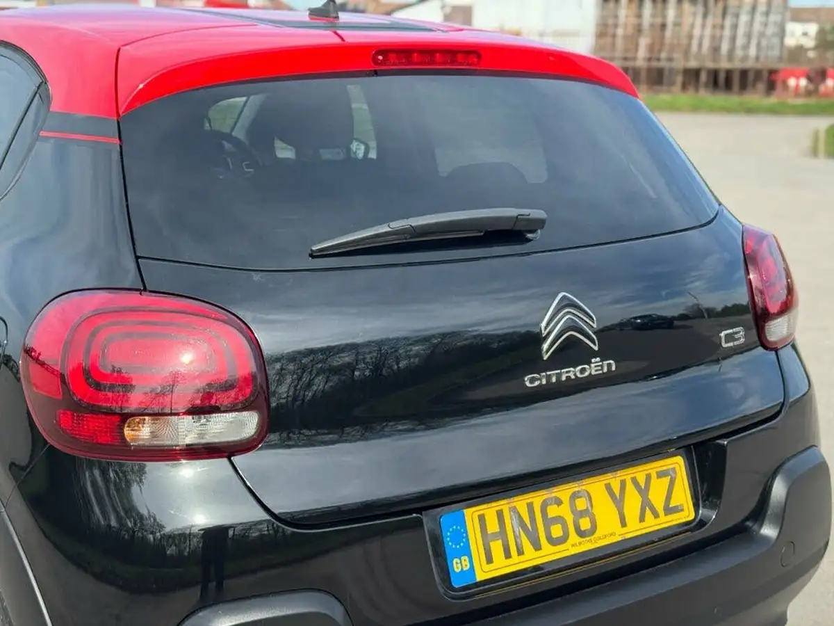 2018-citroen-c3-12-puretech-flair-nav-edition-110ps-ss-big-23