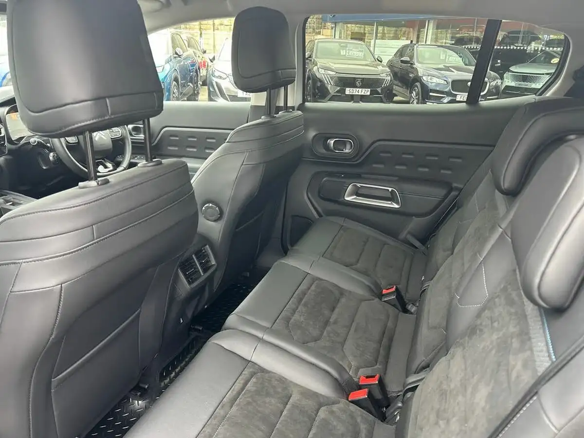 2024-citroen-c5-aircross-12-puretech-max-136ps-hybrid-e-dsc6-big-37