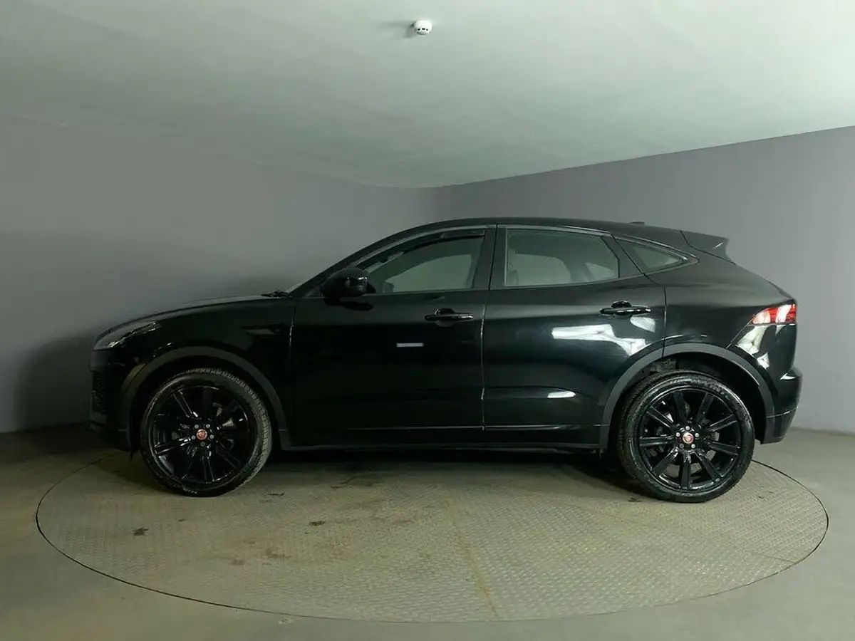 2019-jaguar-e-pace-20-i4d-r-dynamic-s-150ps-big-4