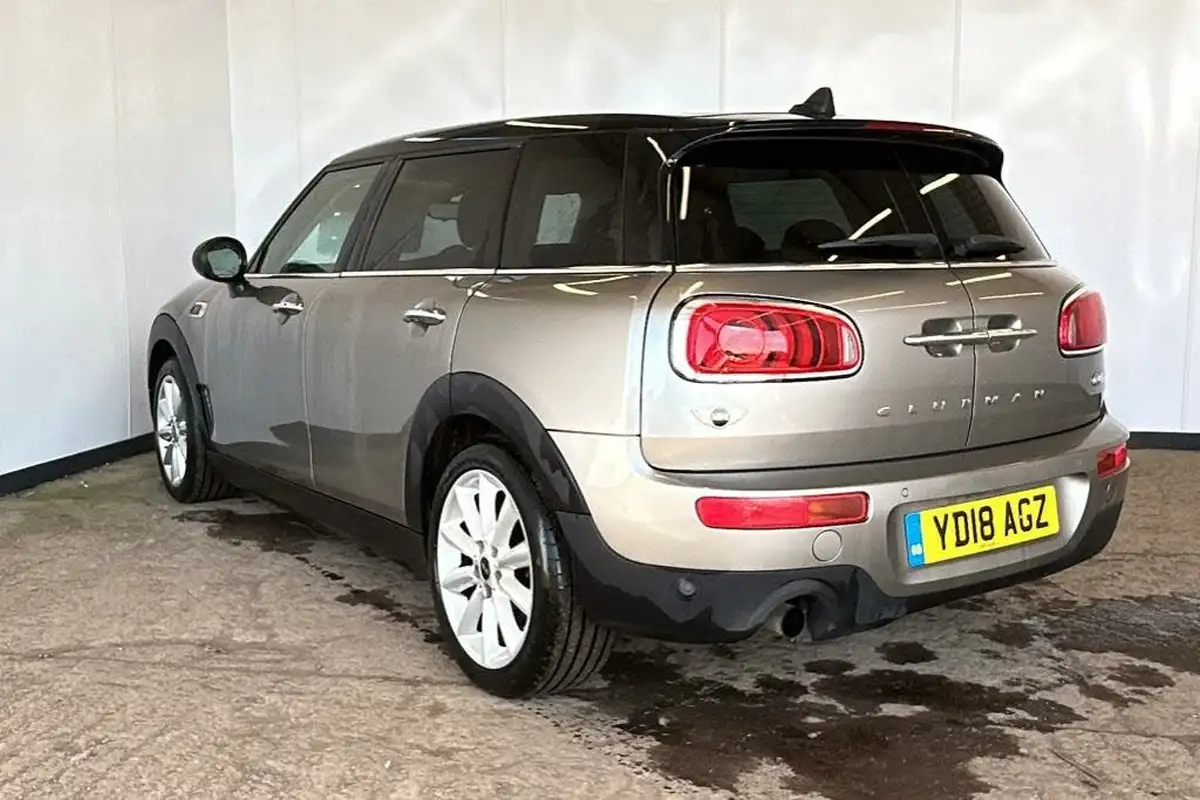 2018-mini-clubman-15-cooper-ss-auto-big-1
