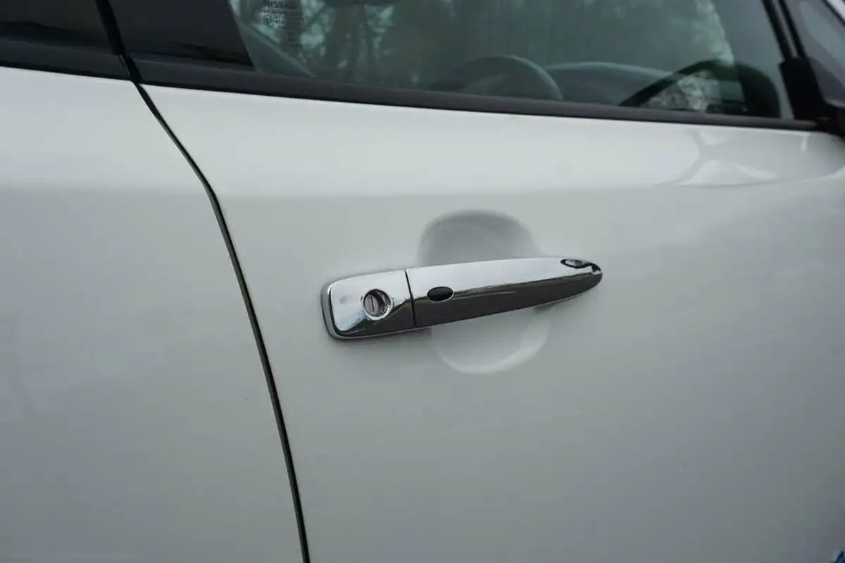 2021-nissan-leaf-e-e-tekna-big-20