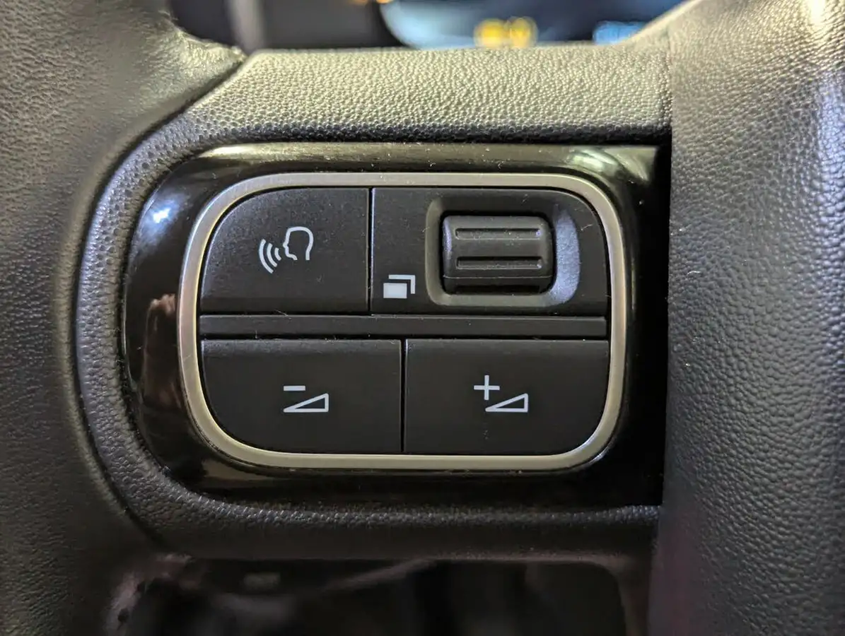 2020-citroen-c5-aircross-12-puretech-flair-plus-big-23