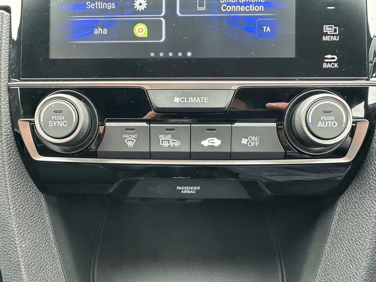 2018-honda-civic-10-vtec-turbo-sr-129ps-hatchback-5d-big-22