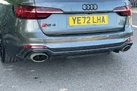 2022-audi-rs4-avant-29-tfsi-carbon-black-small-15