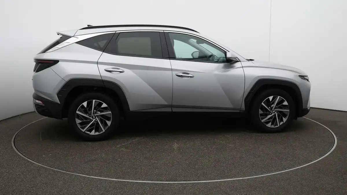 2022-hyundai-tucson-16-t-gdi-premium-150ps-big-50