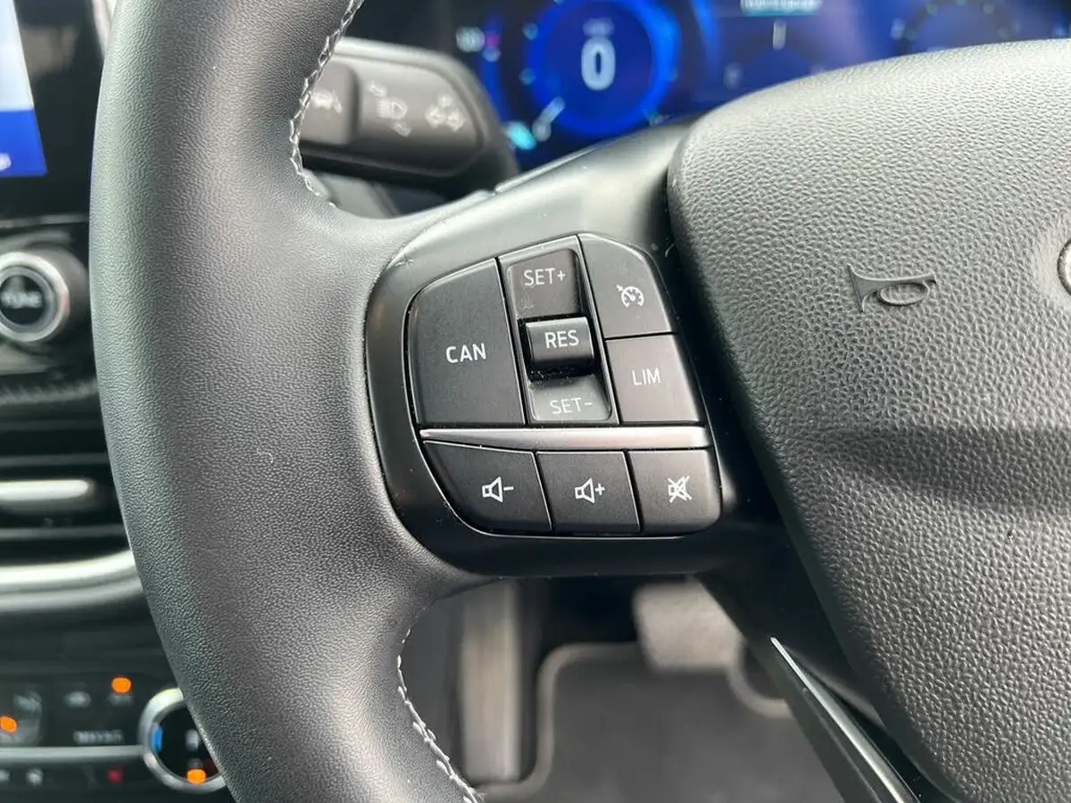 2022-ford-fiesta-10t-titanium-vignale-125ps-hybrid-mhev-powershift-big-25