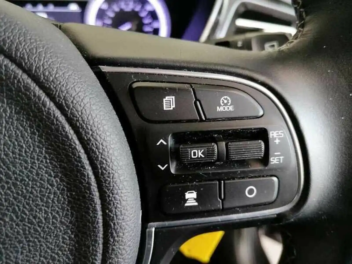 2020-kia-niro-16-gdi-2-big-19