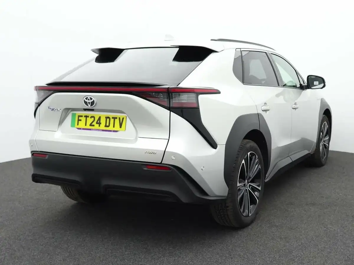 2024-toyota-bz4x-e-vision-215bhp-awd-11kw-obc-big-5