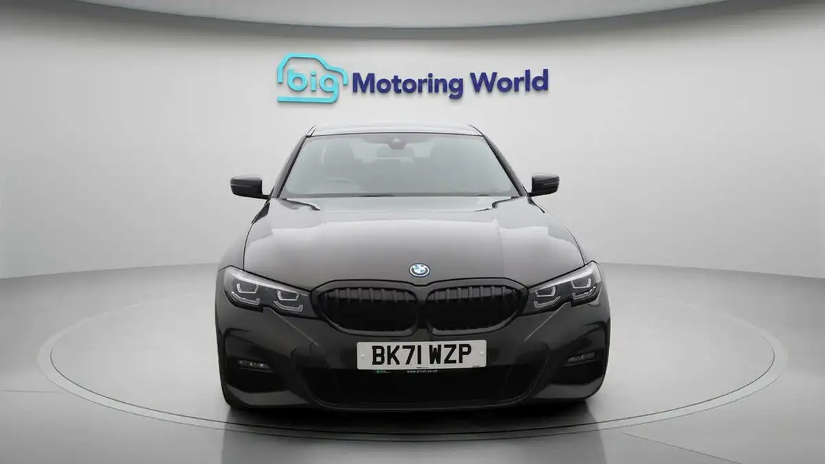 2021-bmw-3-series-20-330e-m-sport-pro-edition-saloon-4d-big-2