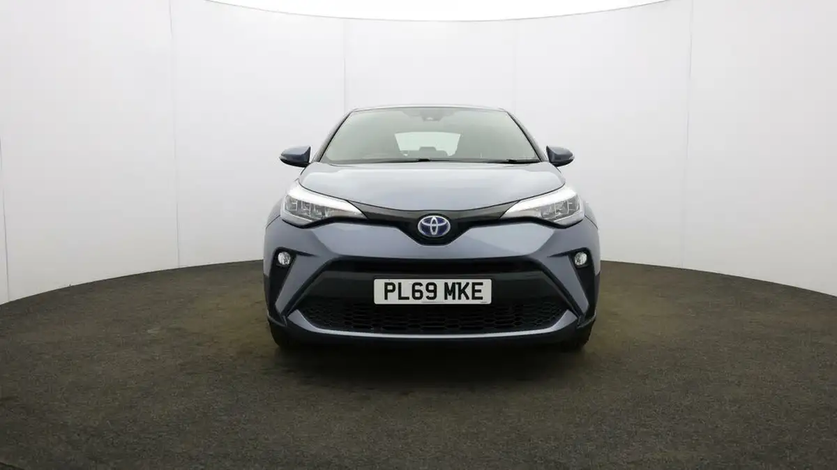 2020-toyota-c-hr-18-vvt-i-icon-parking-pack-big-34