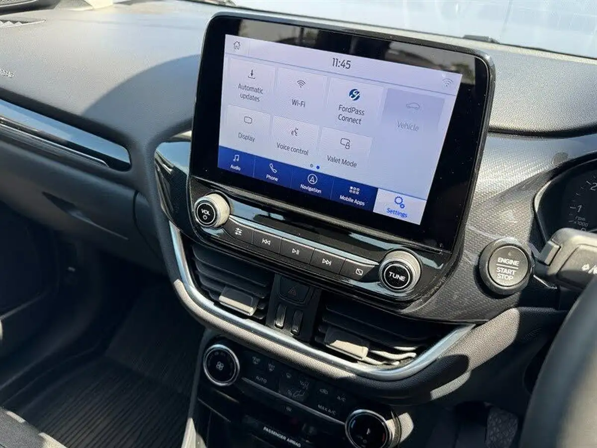 2021-ford-puma-suv-10-titanium-125ps-hybrid-mhev-big-13