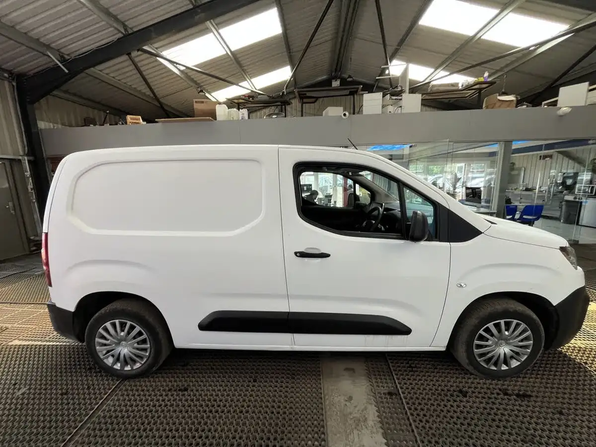 2019-citroen-berlingo-15bluehdi-650-enterprise-big-13