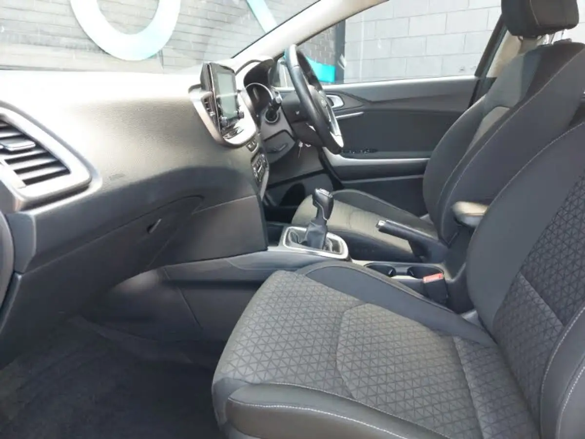 2020-kia-xceed-10-t-gdi-2-big-4