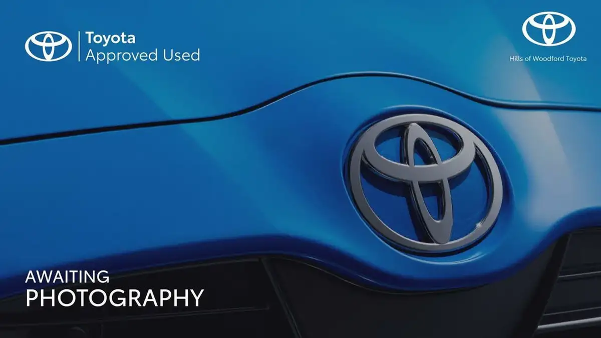 2019-toyota-yaris-15-vvt-i-icon-tech-111bhp-1496cc-cvt-big-0