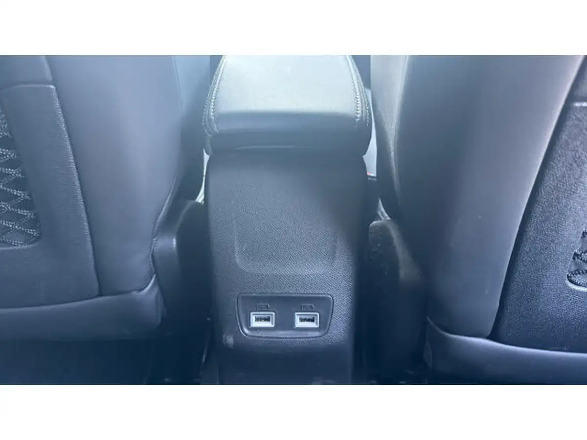 2022-peugeot-2008-suv-12-puretech-gt-big-20
