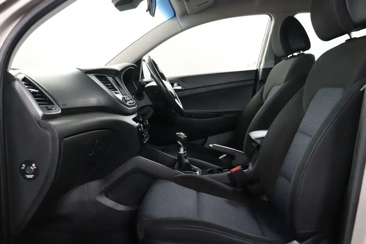 2016-hyundai-tucson-16-gdi-blue-drive-se-nav-big-37