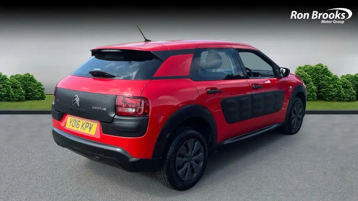2016-citroen-c4-cactus-12-puretech-touch-big-1