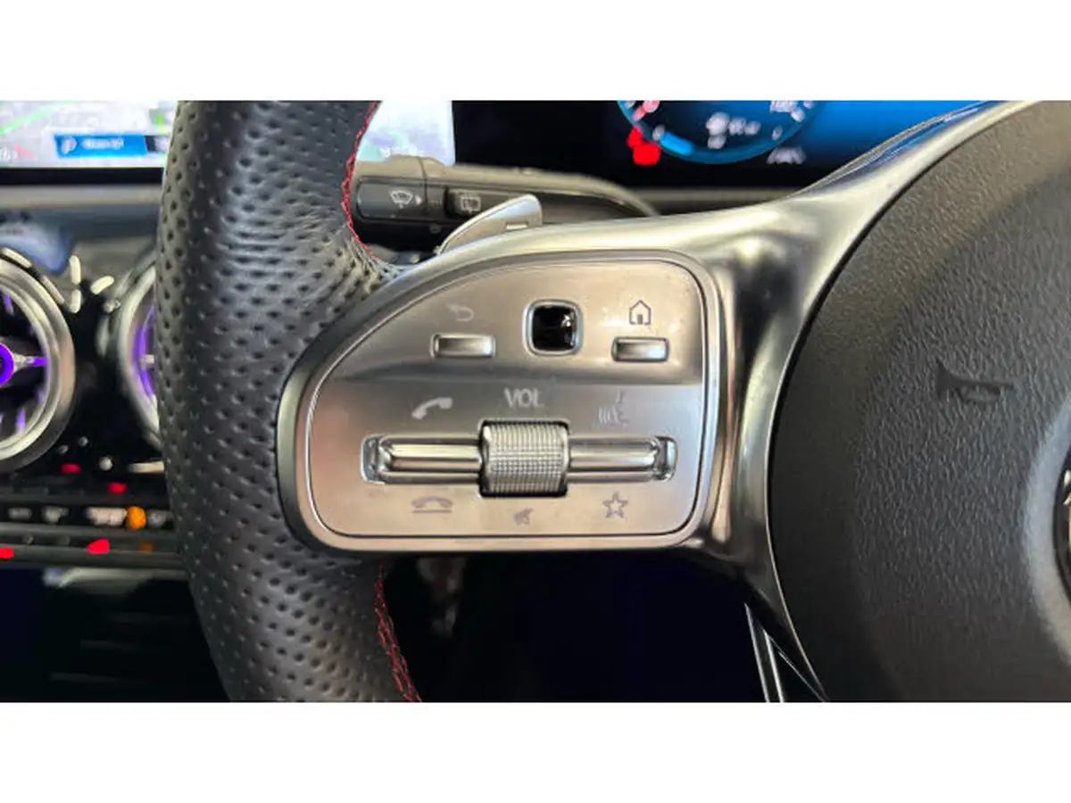 2022-mercedes-benz-a-class-13-a180-amg-line-premium-hatchback-5d-7g-dct-big-28