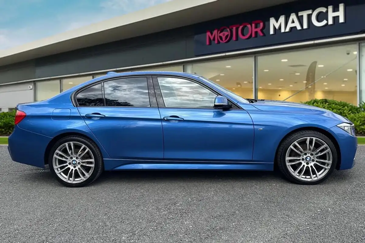 2015-bmw-3-series-20td-320d-xdrive-m-sport-184bhp-saloon-4d-big-2