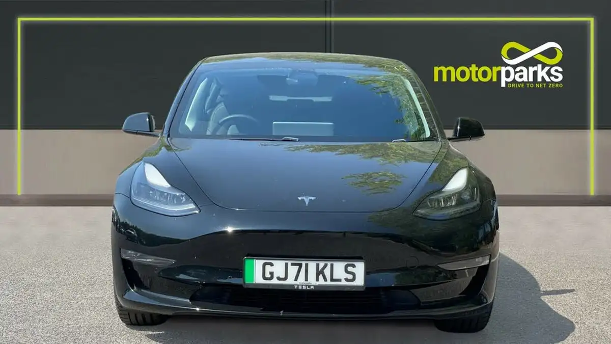 2021-tesla-model-3-e-long-range-awd-big-7