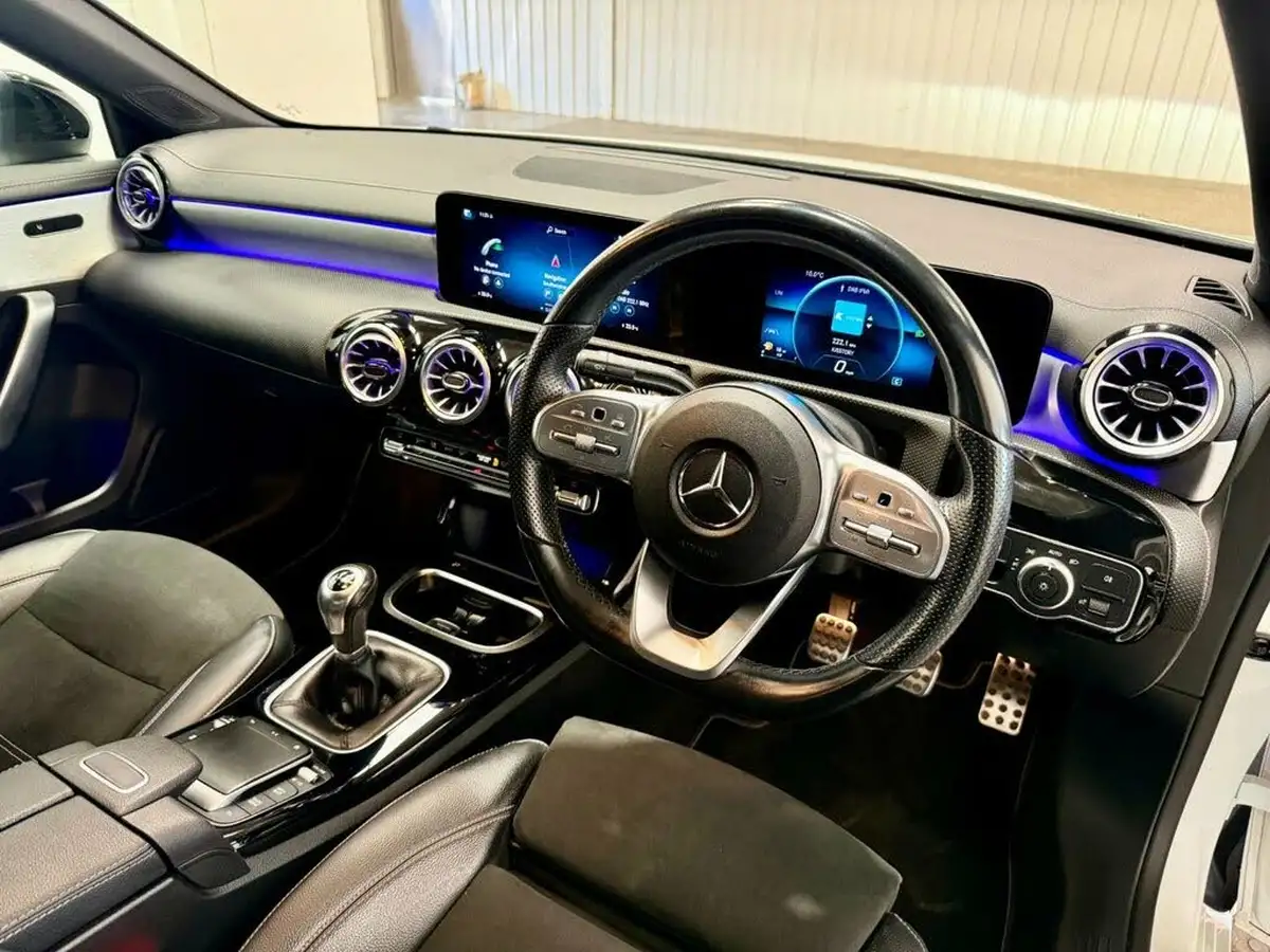 2021-mercedes-benz-a-class-13-a200-amg-line-executive-edition-saloon-4d-big-11