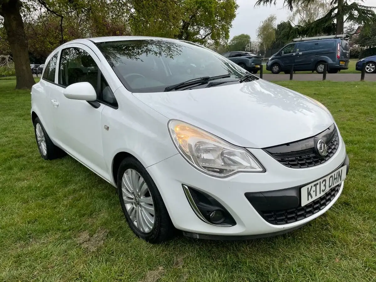 2013-vauxhall-corsa-12-energy-16v-3d-big-4