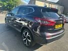 2017-nissan-qashqai-15dci-tekna-small-4