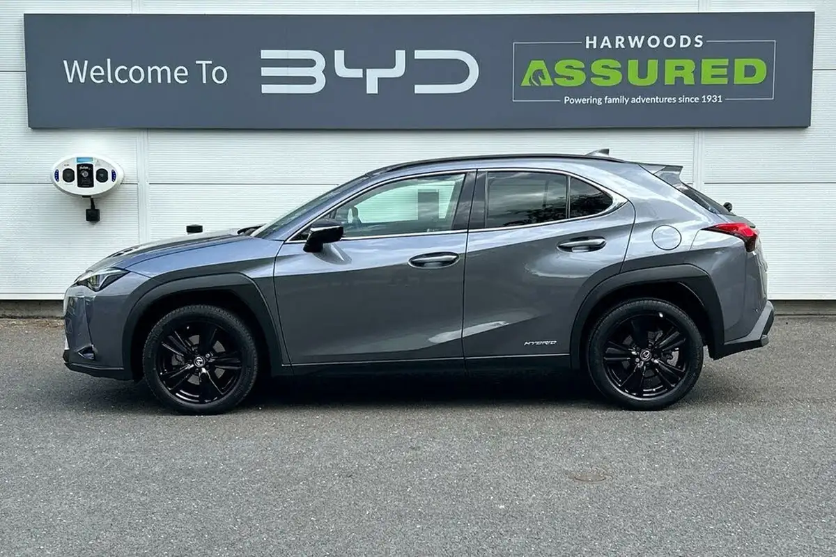 2022-lexus-ux-250h-20-ux-184bhp-without-navigation-big-13