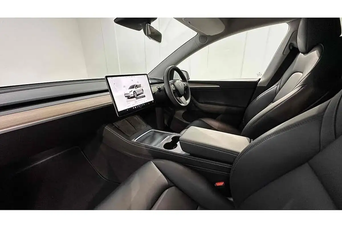 2023-tesla-model-y-e-rwd-big-20