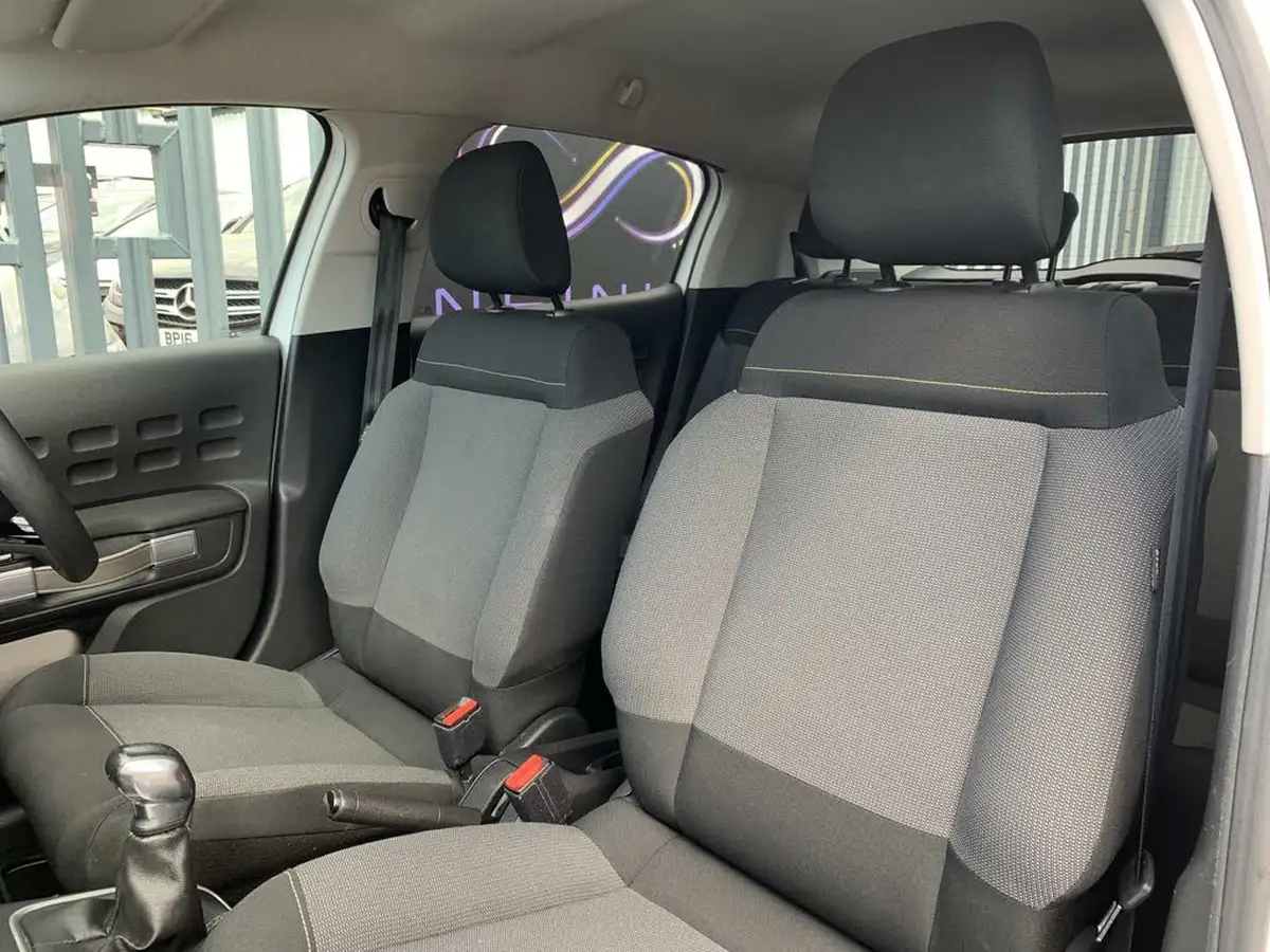 2018-citroen-c3-12-puretech-flair-82ps-big-11