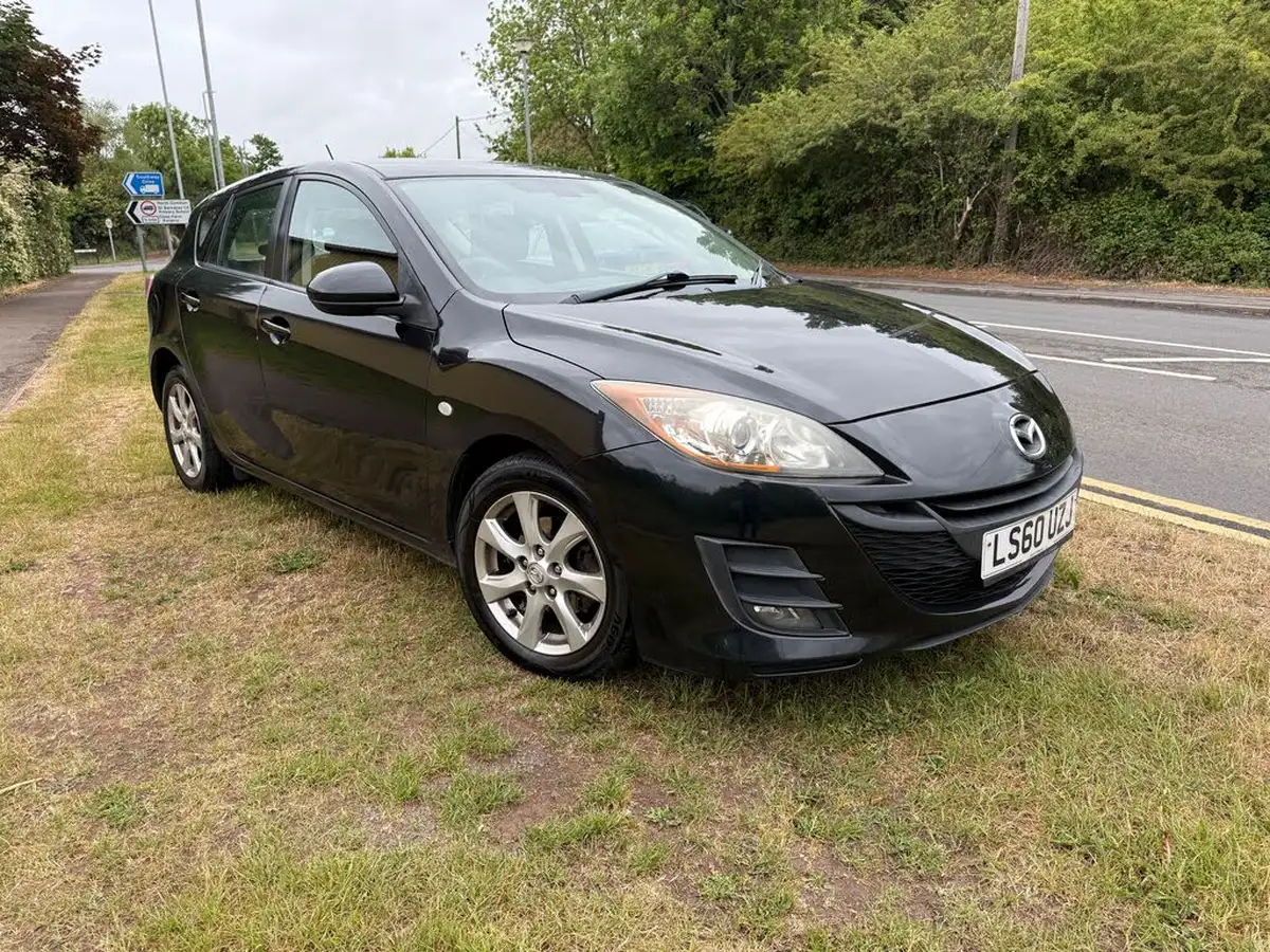 2010-mazda-mazda3-16-ts2-big-0