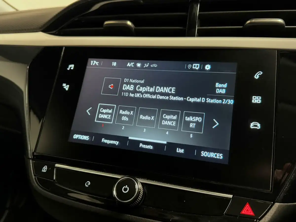 2021-vauxhall-corsa-e-griffin-11kw-big-48
