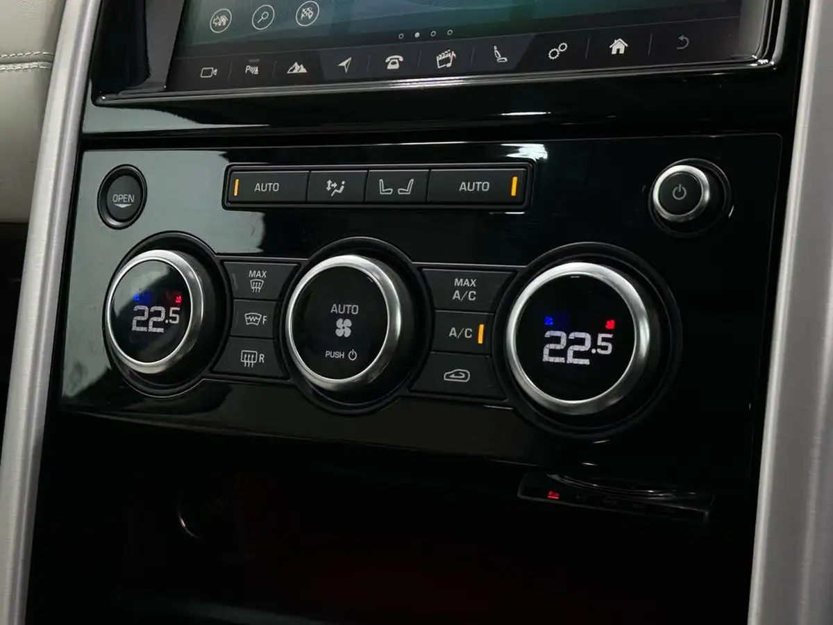 2017-land-rover-discovery-20sd4-hse-luxury-big-24