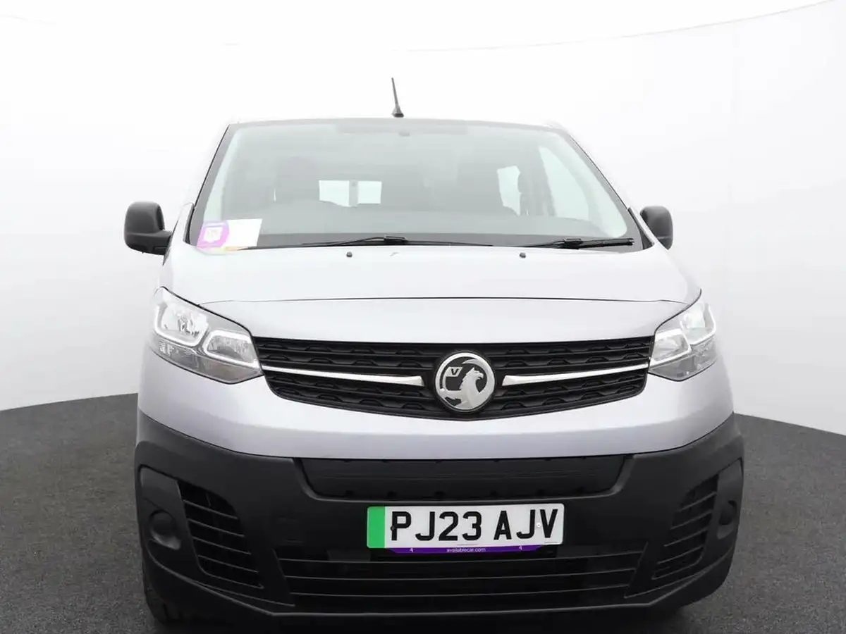 2023-vauxhall-vivaro-life-e-combi-l-big-1