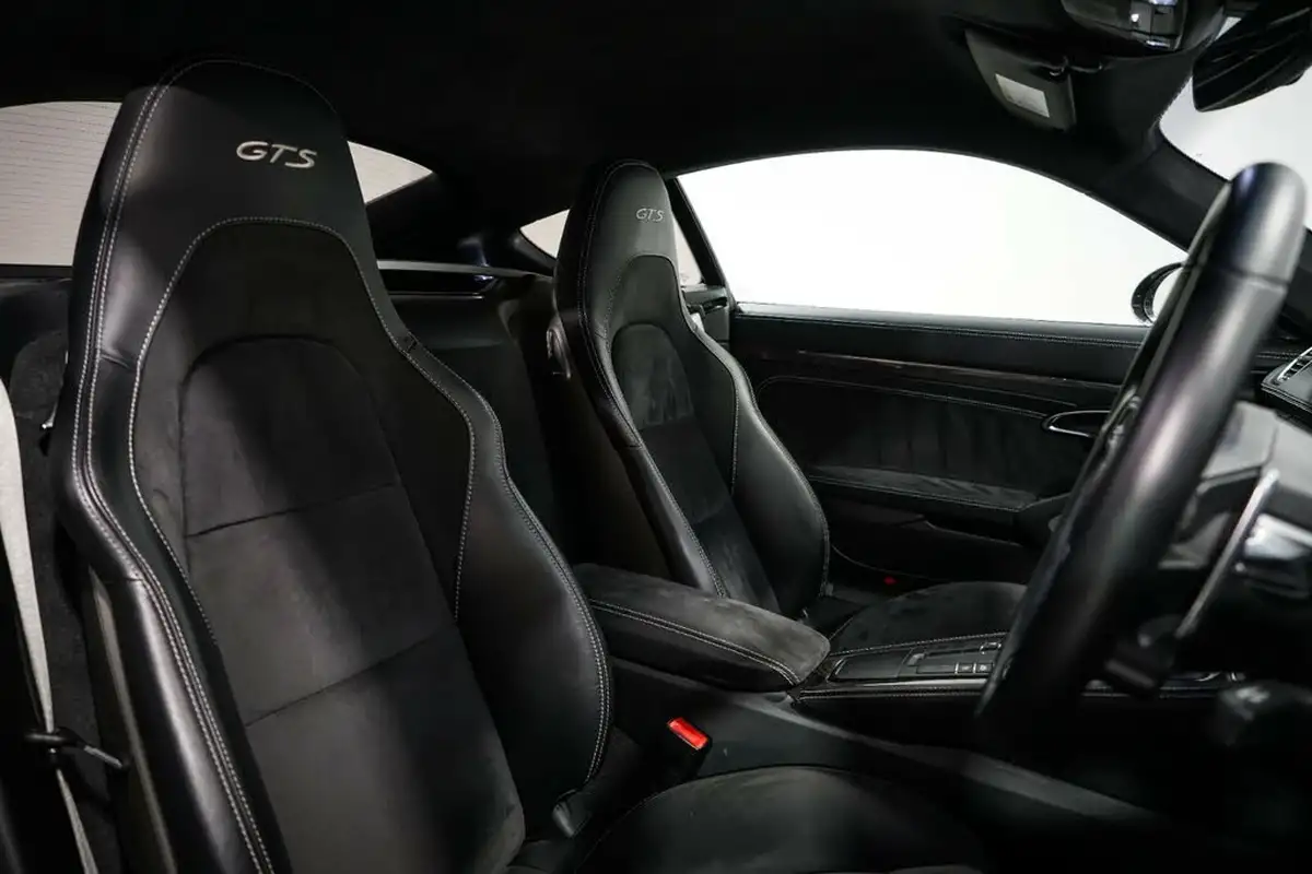 2019-porsche-cayman-718-25-cayman-gts-pdk-big-1